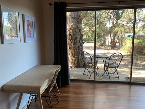 The Rocks Apartments - E Caravan Parks 1