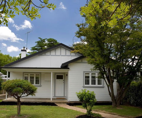 The Sampson - Orange - E Caravan Parks 0