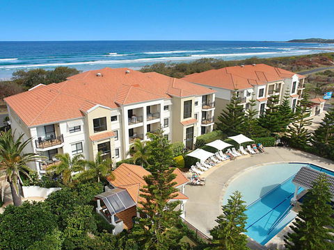 The Sands 2/20 Pacific Parade Opposite Beach Plus Air - E Caravan Parks 1