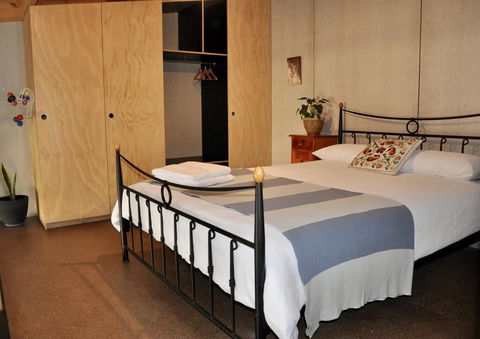 The Shouse - Durrants Lookout - E Caravan Parks 1