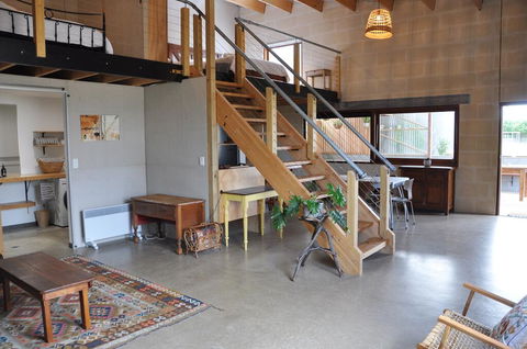 The Shouse - Durrants Lookout - E Caravan Parks 0