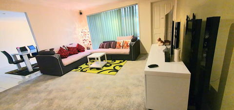 The Sweet Homestay - E Caravan Parks 0