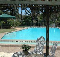 The Tree Motel - E Caravan Parks