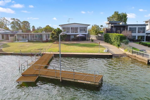 The View - E Caravan Parks 2