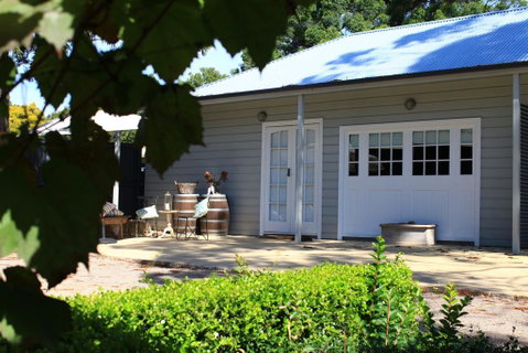The Villa - E Caravan Parks 0