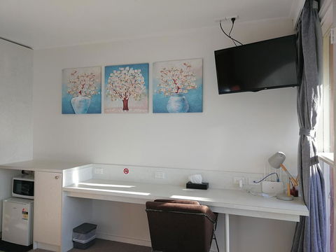 The Wurruk Motel - E Caravan Parks 2