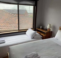 Thomastown Antique House Room 3 - E Caravan Parks
