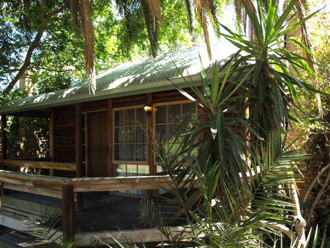 Ti-Tree Village - E Caravan Parks 0