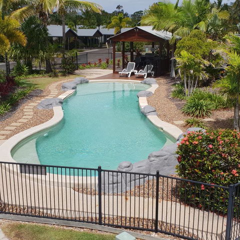 Tin Can Bay Marina Villas - E Caravan Parks 2