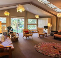 Tomah Retreat - Relax  Heal at UNWIND