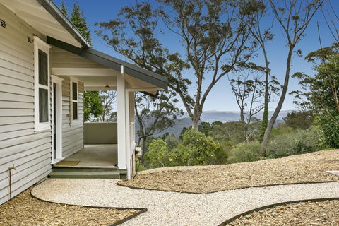 Toria Views - E Caravan Parks 0