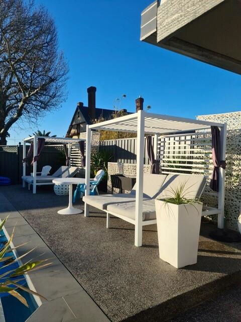 Town House Motor Inn - E Caravan Parks 3
