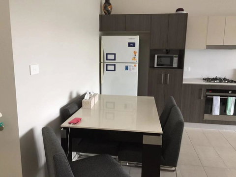 Townhouse - E Caravan Parks 0