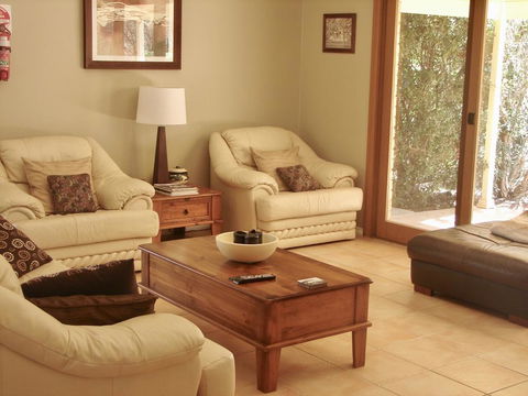 Tranquil Vistas - E Caravan Parks 2