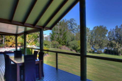Tranquility - Adults Only Retreat - E Caravan Parks 3