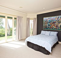 Tranquill Garden Hideaway - E Caravan Parks