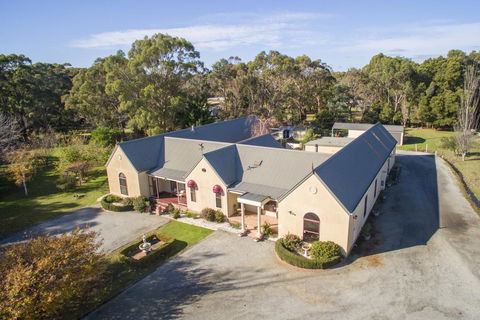 Tranquilles Bed & Breakfast - E Caravan Parks 0