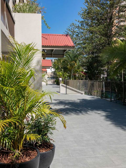 Trickett Gardens Holiday Inn - E Caravan Parks 3