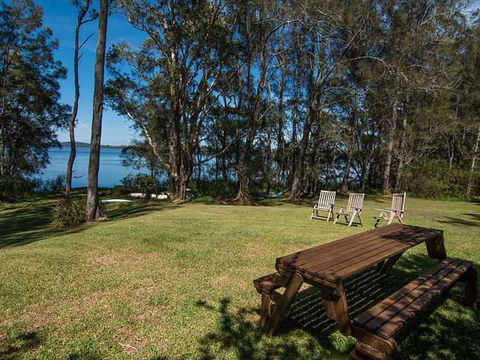 Tuppy's On The Lake - E Caravan Parks 0