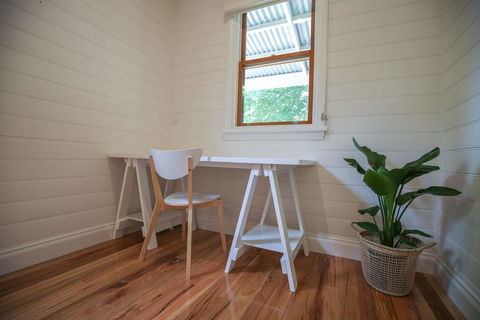 Two Oaks - E Caravan Parks 3