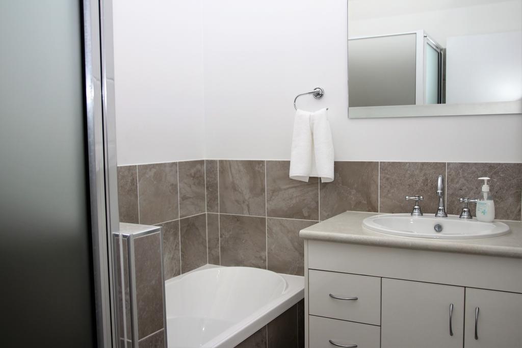 Bucasia QLD E Caravan Parks