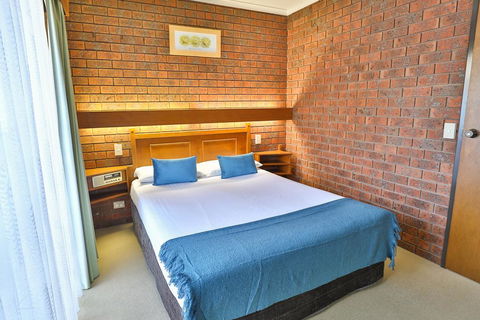 Two Rivers Motel - E Caravan Parks 3