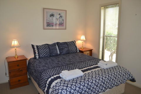 Ulmara Unit 1 - E Caravan Parks 3