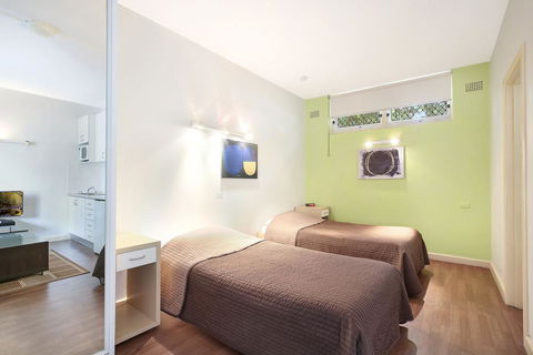 Ultimate Apartments Bondi Beach - E Caravan Parks 3