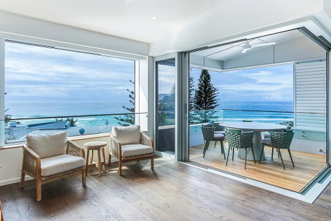Ultimate Beachfront Living, Sunshine Beach - E Caravan Parks 0