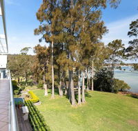 Unit 1 44 Danalene Pde fantastic waterfront property with air con - E Caravan Parks