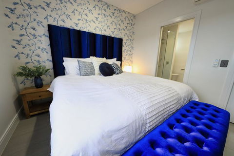 Valle Vista Luxury Apartments - E Caravan Parks 1