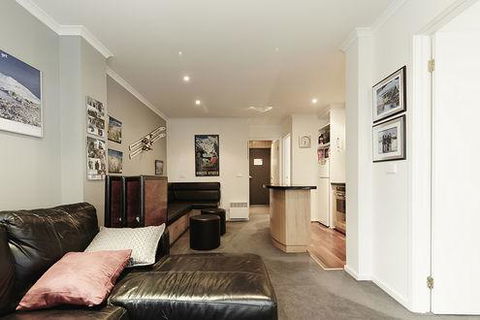 Valley View 203 - E Caravan Parks 0
