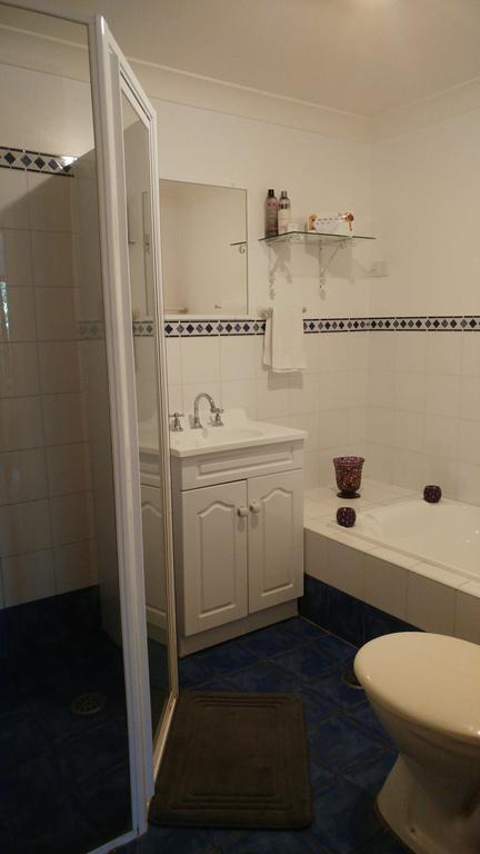 Ven & Marks Place - E Caravan Parks 3