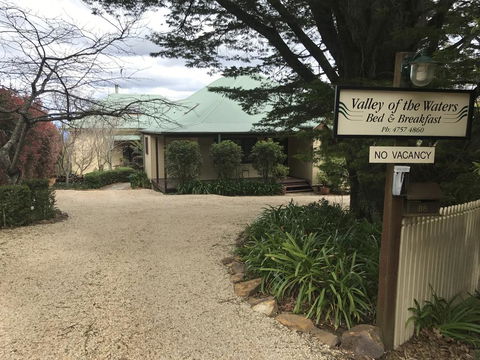 Valley Of The Waters B&B - E Caravan Parks 2