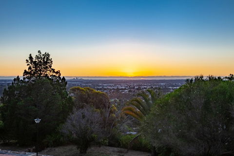 Vermillion Skies Holiday Accommodation - E Caravan Parks 3