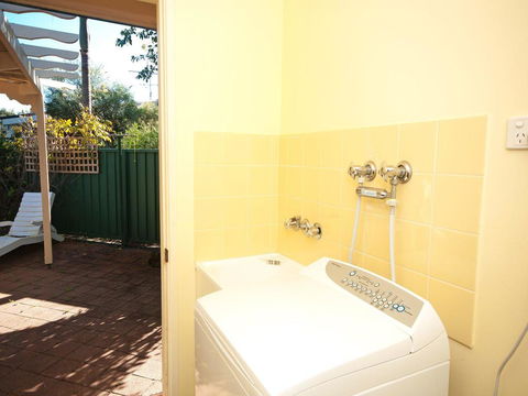 Views To Yaccaba Headland - E Caravan Parks 1
