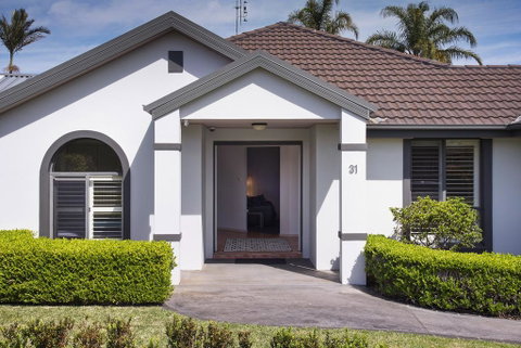 Village Drive 31 Ulladulla - E Caravan Parks 3