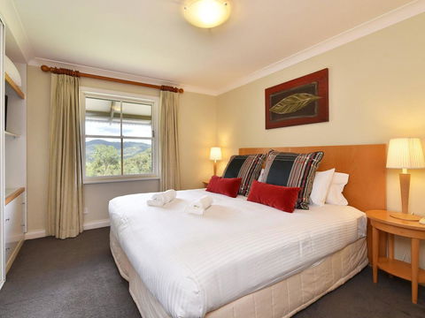 Villas Venticuatro (Sleeps 24) Resort Condos Located Within Cypress Lakes Resort (nothing Is More Central) - E Caravan Parks 3