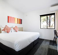 Villawood Hotel - E Caravan Parks