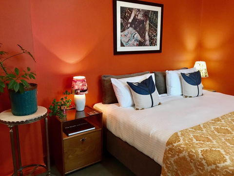 Vine Valley Inn - E Caravan Parks 0