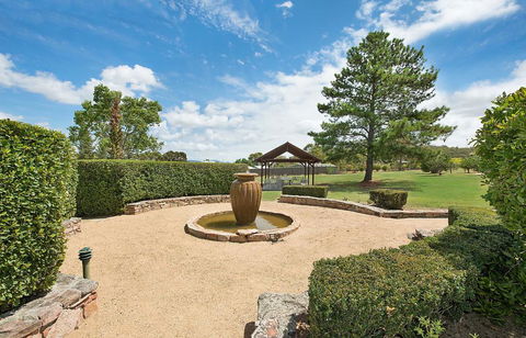 Vineyard Cottages - E Caravan Parks 1