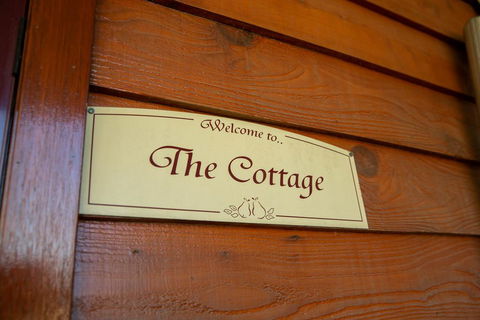 Vivere Retreat - E Caravan Parks 1