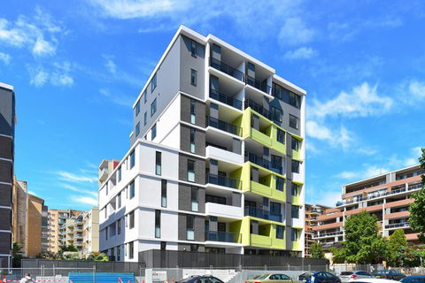 Vogue 39 Apartment - E Caravan Parks 1