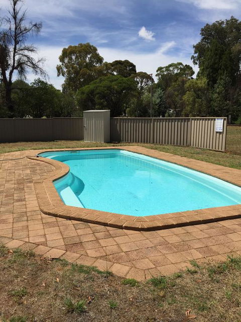 Wagon Wheel Motel & Units - E Caravan Parks 3