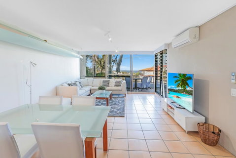 Walk To The Beach, Sunshine Beach - E Caravan Parks 2