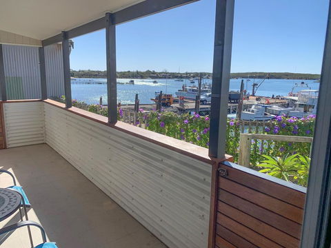 Walshys Shack - E Caravan Parks 0