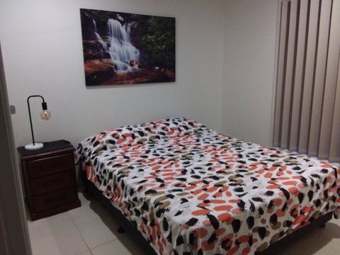 Waratah And Wattle Apartments - E Caravan Parks 3
