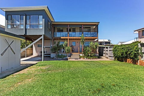 Waterfront At Sunset Boulevard, 26 Sunset Boulevard - E Caravan Parks 2