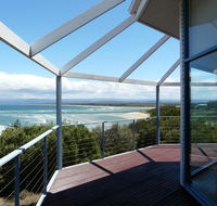 Waterline Holiday Home - E Caravan Parks