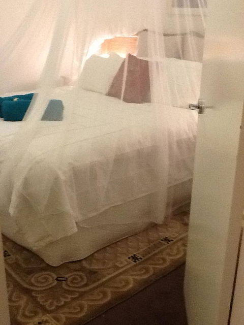 Redruth Cottage - E Caravan Parks 25